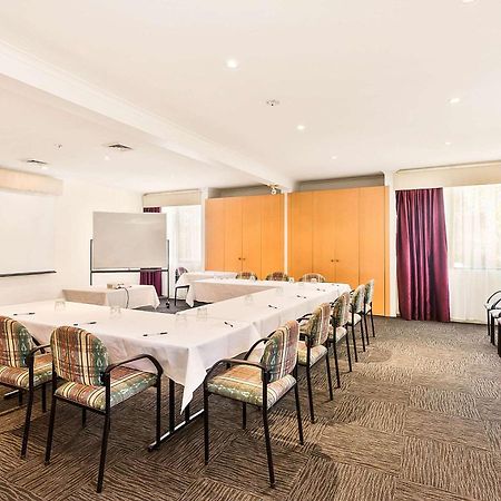 Quality Hotel Manor Mitcham Zewnętrze zdjęcie