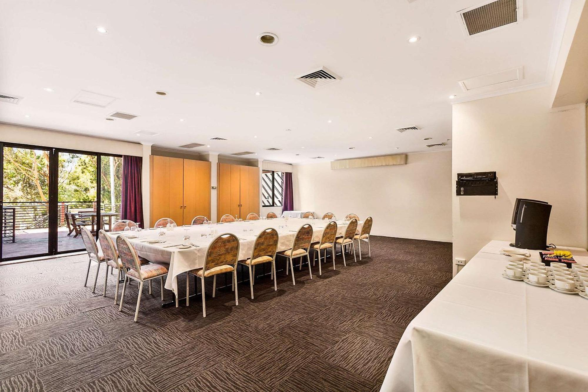 Quality Hotel Manor Mitcham Zewnętrze zdjęcie